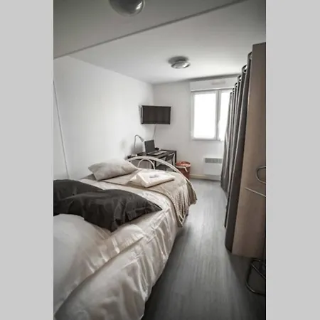 Cherokee Apartment